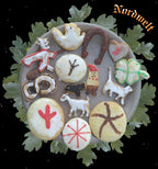 Symbolgebäck Herz Kekse backen Runen und mythologische Symbole 
