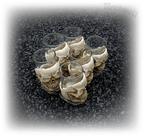 Schnapsglas Totenkopf, Freund Hein, Polyresin Totenschädel Skull Schnapsbecher