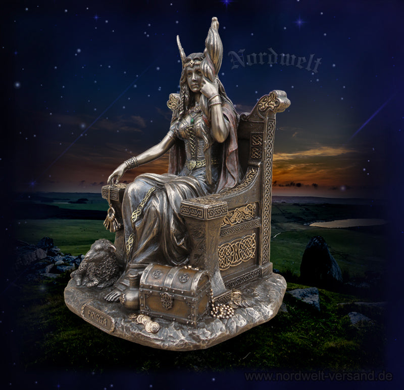 Frigga Statue, bronziert Göttermutter Skulptur Figur Frigg auf Thron sitzend