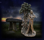 Figur Danu Keltische Göttin  Dana  irisch Göttergeschlecht Tuatha De Danann Muttergöttin Mutter Erde Statue